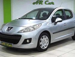 Cinzento Usado 2010 Peugeot 207 Citadino | € 4.750 (Super Preço)
