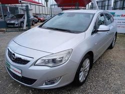 Cinza Usado 2012 Opel Astra Cosmo Carrinha | € 6.850