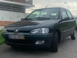 Verde Usado 1996 Peugeot 106 Citadino | € 1.850