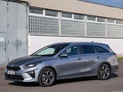 Cinzento Usado 2021 Kia Ceed Sportswagon Carrinha | € 21.400 (Preço justo)
