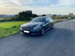 Cinzento Usado 2013 Mercedes E220 Carrinha | € 18.000 (Bom preço)