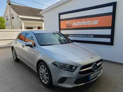 Cinzento Usado 2019 Mercedes A180 Citadino | € 19.900 (Preço justo)
