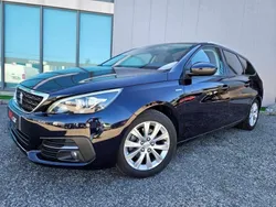 Azul (metalizada) Usado 2019 Peugeot 308 Style Carrinha | € 14.400 (Preço justo)