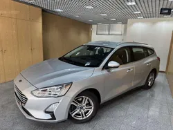 Cinzento Usado 2019 Ford Focus ST-Line Carrinha | € 11.790 (Bom preço)