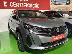 Cinzento Usado 2024 Peugeot 3008 | € 29.999 (Preço elevado)