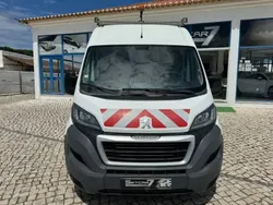Branco Usado 2017 Peugeot Boxer Premium Van | € 17.490 (Preço justo)