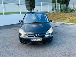 Usado 2005 Peugeot 807 Monovolume | € 3.000