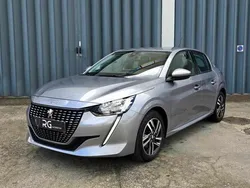 Cinzento Usado 2019 Peugeot 2008 SUV | € 13.900 (Preço justo)