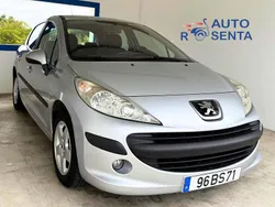 Cinza Usado 2006 Peugeot 207 | € 5.900 (Preço justo)