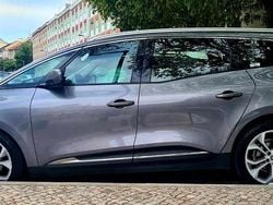 Cinzento Usado 2017 Renault Scénic IV Monovolume | € 8.500 (Super Preço)