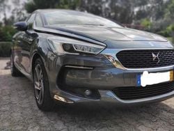 Cinzento Usado 2016 DS Automobiles DS5 Citadino | € 16.900 (Preço justo)