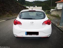 Branco Usado 2015 Opel Astra Selection | € 8.500 (Preço justo)