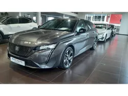 Cinzento Usado 2023 Peugeot 308 Allure Sedan | € 27.750 (Preço justo)
