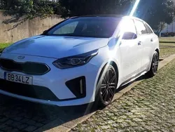 Branco Usado 2020 Kia ProCeed Citadino | € 20.750 (Bom preço)