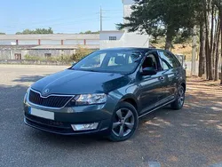 Usado 2015 Skoda Rapid Sedan | € 6.000