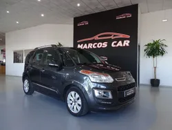 Cinza Usado 2015 Citroën C3 Exclusive Citadino | € 11.900