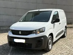 Branco Usado 2019 Peugeot Partner Monovolume | € 10.900 (Bom preço)