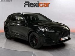 Preto Usado 2023 Ford Kuga ST-Line SUV | € 19.490 (Preço justo)