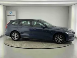 Azul Usado 2024 Volvo V60 Carrinha | € 40.490