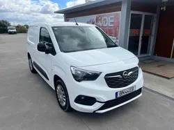 Branco Usado 2021 Opel Combo Essentia Monovolume | € 14.950 (Preço justo)