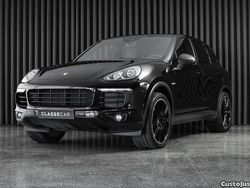 Preto Usado 2015 Porsche Cayenne S E-Hybrid SUV | € 40.950 (Preço justo)