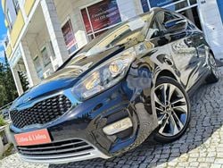 Preto Usado 2017 Kia Carens Monovolume | € 15.980 (Bom preço)