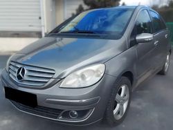 Cinzento Usado 2006 Mercedes B180 Sport Edition Monovolume | € 6.990 (Preço justo)