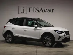 Branco Usado 2023 Seat Arona Style SUV | € 17.900 (Preço justo)