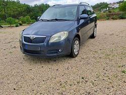 Usado 2008 Skoda Fabia Sedan | € 3.750 (Preço justo)