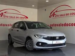 Cinza Usado 2022 Fiat Tipo City Life Sedan | € 15.490 (Preço justo)