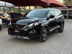 Preto Usado 2019 Peugeot 5008 GT-line Monovolume | € 24.950 (Preço justo)