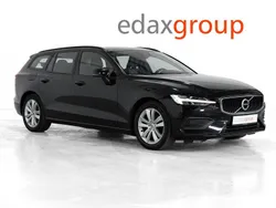 Preto Usado 2019 Volvo V60 Momentum Carrinha | € 16.990 (Bom preço)
