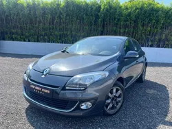 Cinza Usado 2013 Renault Mégane III Komfort | € 6.750 (Preço justo)