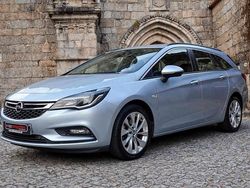 Cinzento Usado 2016 Opel Astra Carrinha | € 12.750 (Preço elevado)