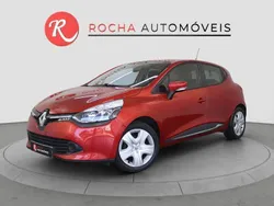 Vermelho Usado 2016 Renault Clio IV Zen | € 9.999 (Bom preço)