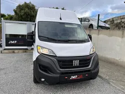Branco Usado 2023 Fiat Ducato Van | € 29.500 (Preço elevado)