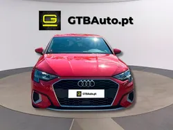 Vermelho Usado 2022 Audi A3 Advanced | € 28.499