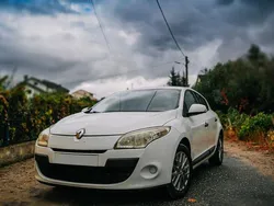 Usado 2010 Renault Mégane III Sedan | € 5.000 (Bom preço)