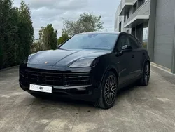 Preto Usado 2024 Porsche Cayenne SUV | € 118.750