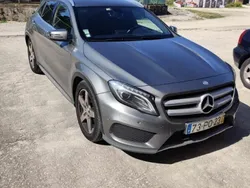 Cinzento Usado 2015 Mercedes GLA200 SUV | € 19.990 (Preço justo)
