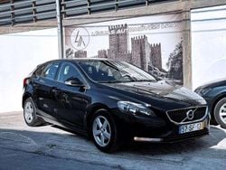 Preto Usado 2016 Volvo V40 Carrinha | € 11.450 (Preço justo)