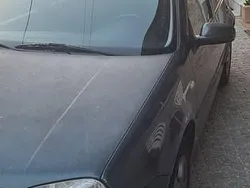 Usado 2001 VW Golf IV Sedan | € 2.100 (Bom preço)