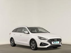Branco Usado 2024 Hyundai i30 Style Carrinha | € 22.990 (Preço justo)