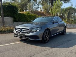 Cinza Usado 2016 Mercedes E220 Exclusive Sedan | € 24.400