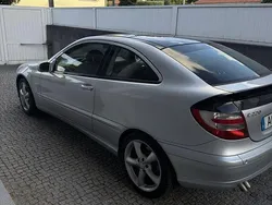 Usado 2007 Mercedes C220 | € 9.500
