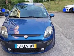 Azul Usado 2010 Fiat Punto Citadino | € 6.100