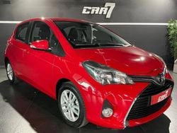 Vermelho Usado 2016 Toyota Yaris Active Citadino | € 10.750 (Preço justo)