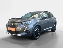 Cinzento Usado 2022 Peugeot 2008 Allure SUV | € 23.490 (Preço justo)