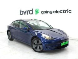 Azul Usado 2021 Tesla Model 3 Standard Range Plus Sedan | € 26.900 (Preço justo)