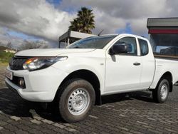 Branco Usado 2016 Mitsubishi L200 Pickup | € 19.900 (Caro)